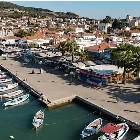 Cunda Palace Otel Ayvalı