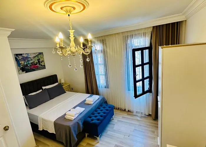 Cunda Palace Ayvalı